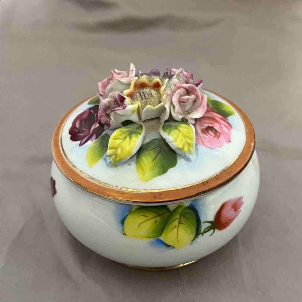 Vintage Thames Japan bone china floral lidded trinket box